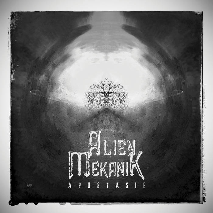 Alien Mekanik, premier album