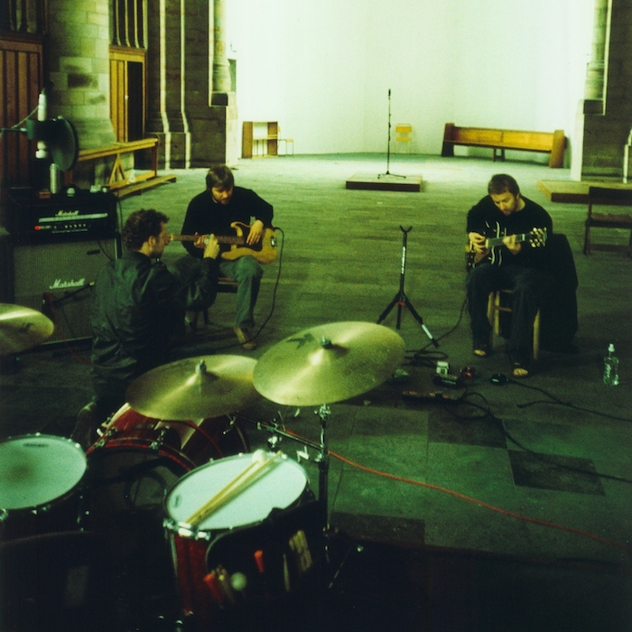 Doves, un inédit pour une compilation