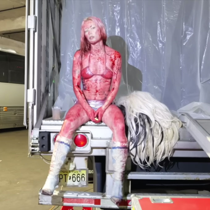 Une sanglante vidéo de Wet Leg
