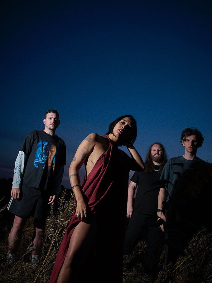 Mandy, Indiana : un nouveau single et bientôt un deuxième album !