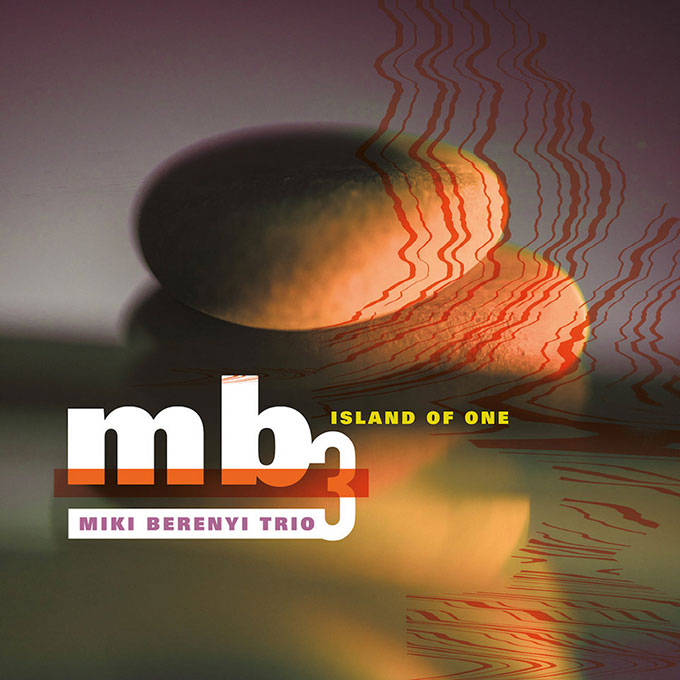 Nouveau single de Miki Berenyi Trio
