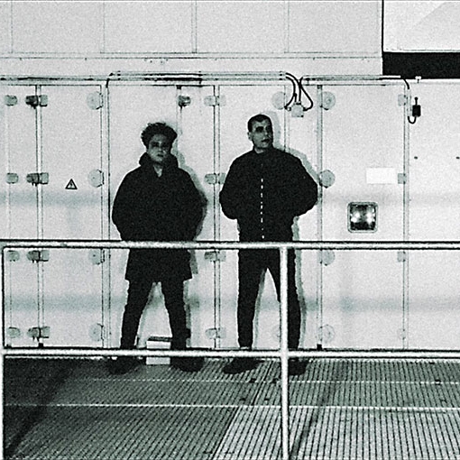 She Past Away, un album et deux vid&eacute;os !