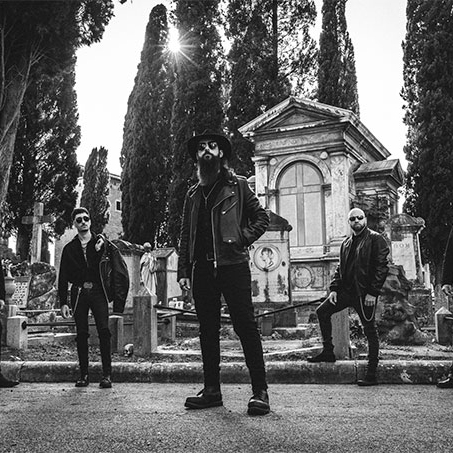 Le rock gothique et &eacute;pique de Corvin